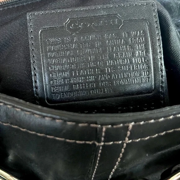 Coach black leather purse - Picture 6 of 10